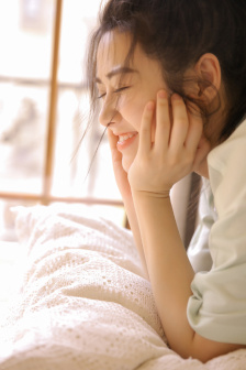 卖房子的女人第二季